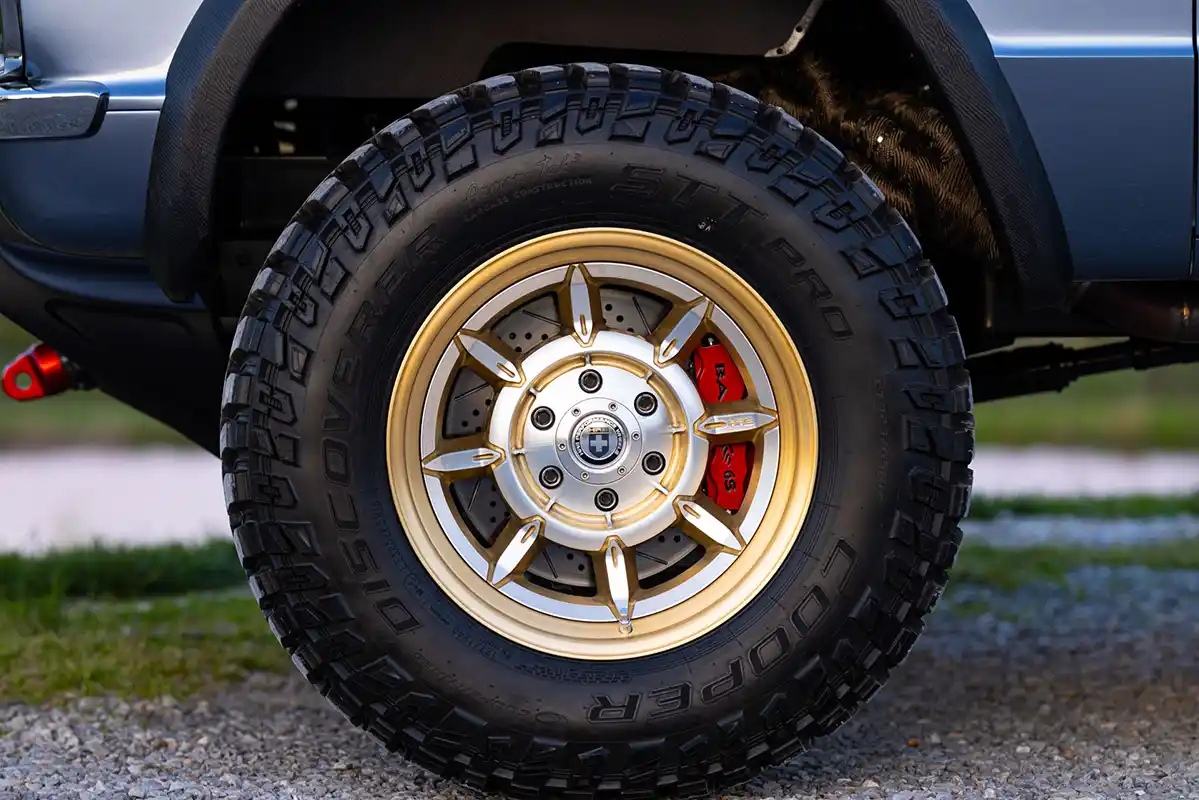 1972 Chevrolet K5 Blazer BULLY by Ringbrothers