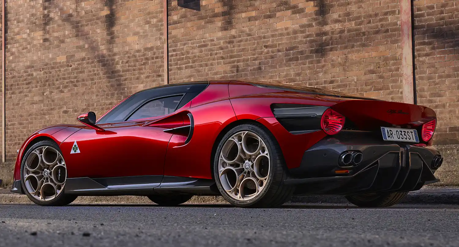 Alfa Romeo 33 Stradale