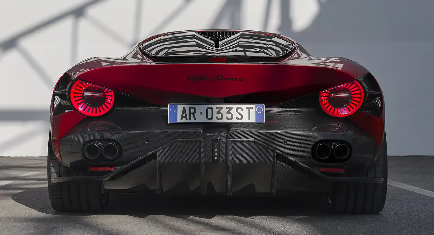 Alfa Romeo 33 Stradale