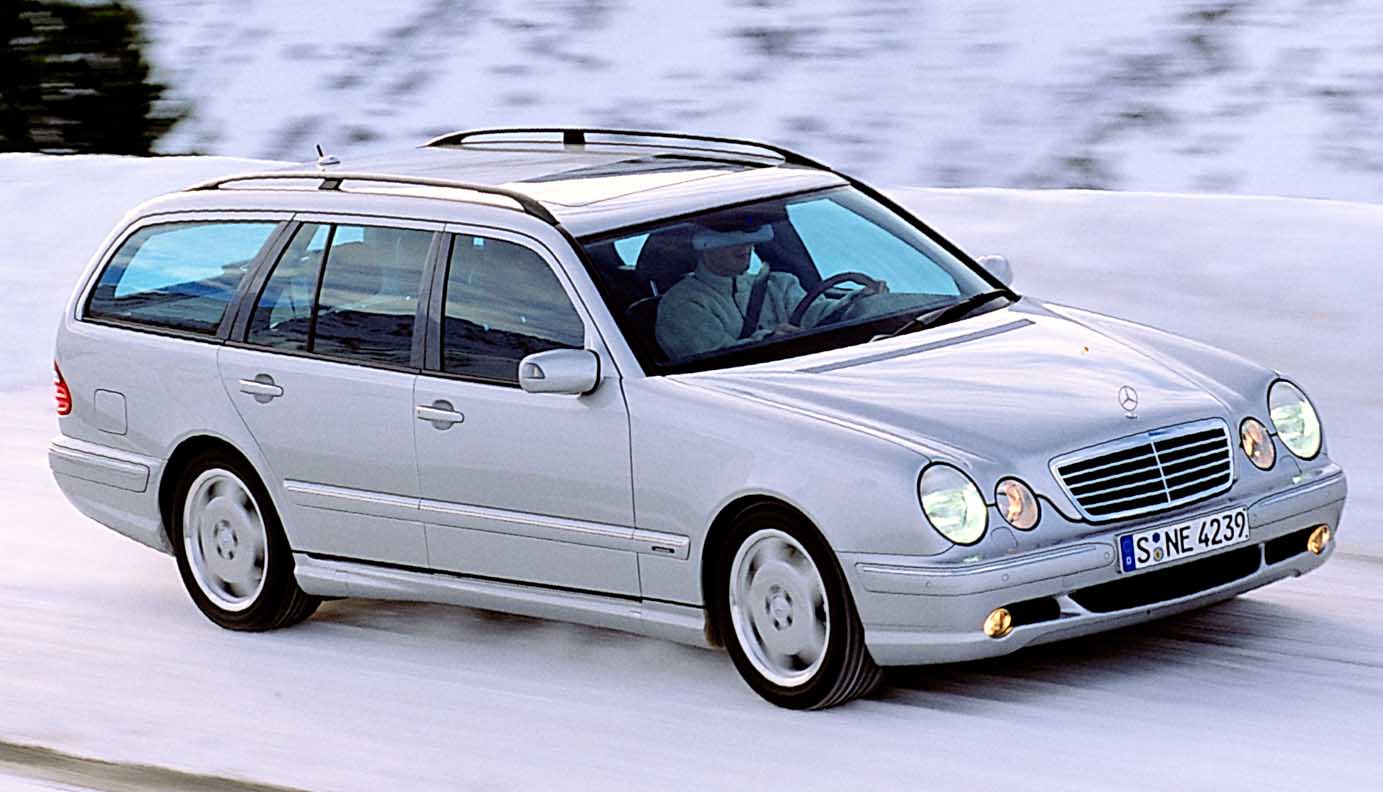 Mercedes-Benz E55 W210 model history