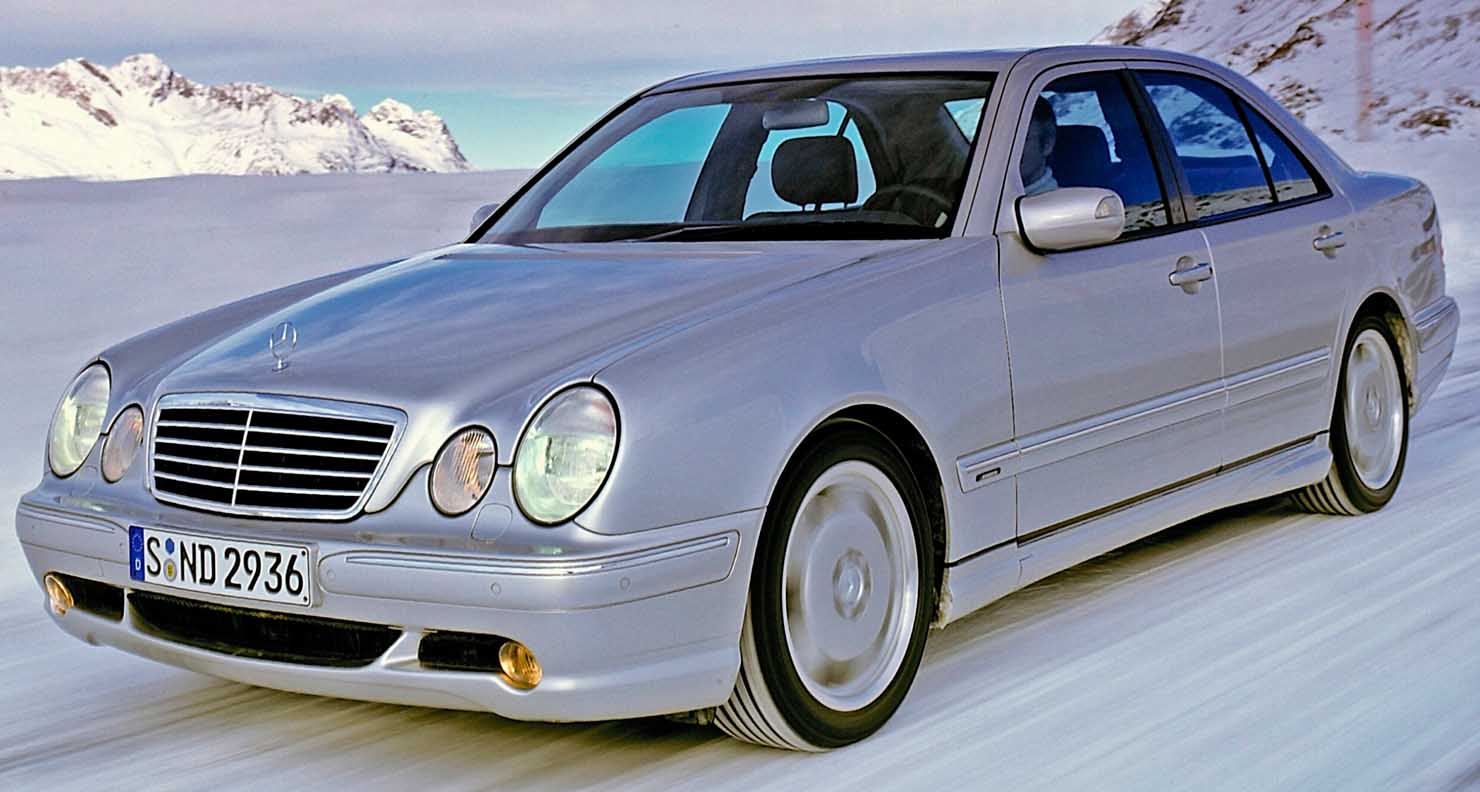 Mercedes-Benz E55 W210 model history