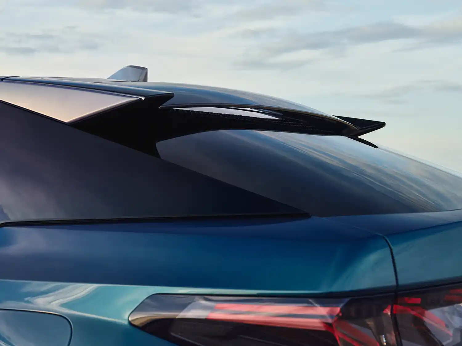 Peugeot E-3008 (2025)