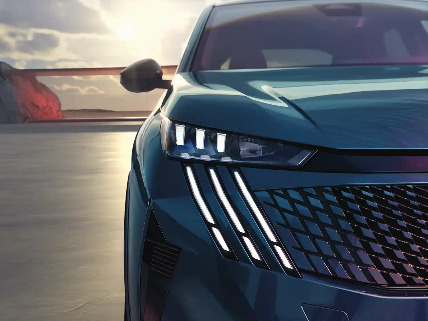 Peugeot E-3008 (2025)