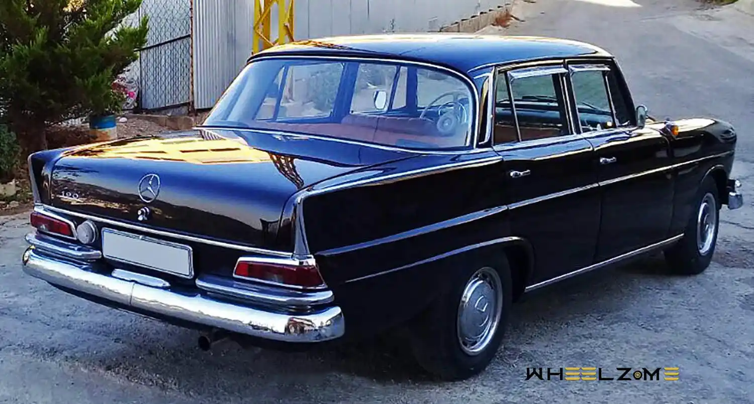 Mercedes-Benz W110