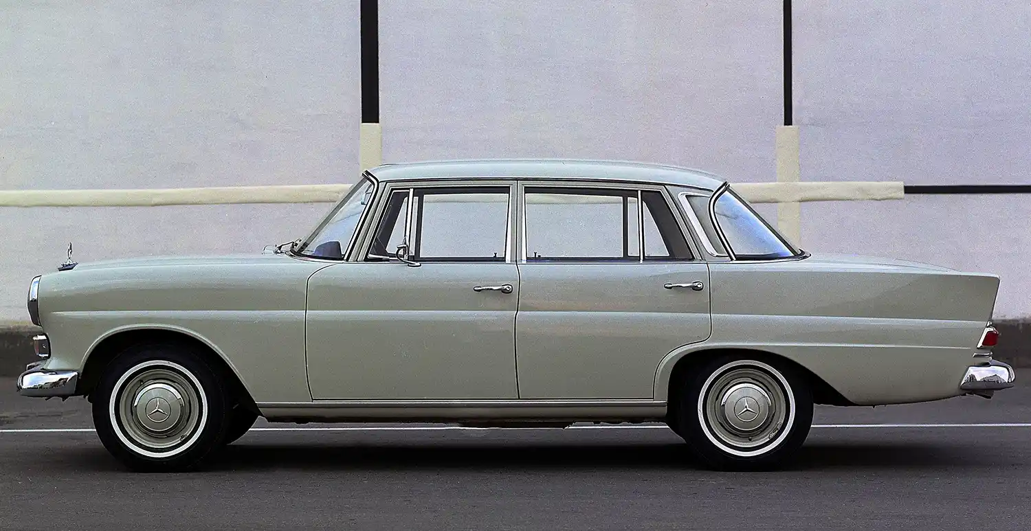 Mercedes-Benz W110