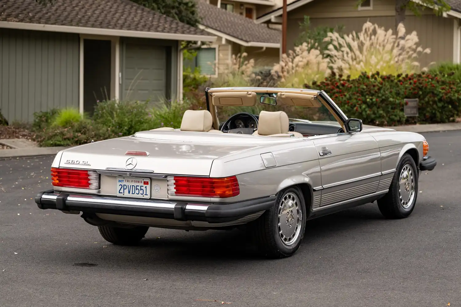 1988 Mercedes-Benz 560SL 1988 Mercedes-Benz 560SL