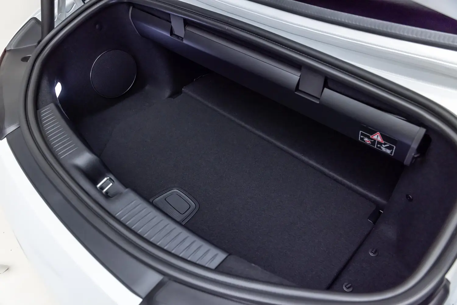 2023 Mercedes-AMG SL63 2023 Mercedes-AMG SL63