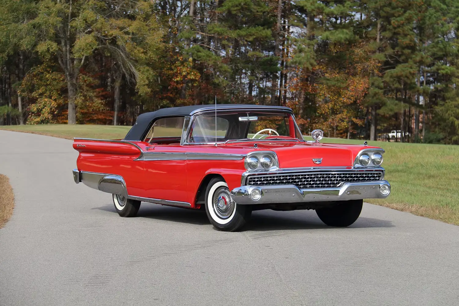 1959 Ford Fairlane 500 Galaxie Sunliner