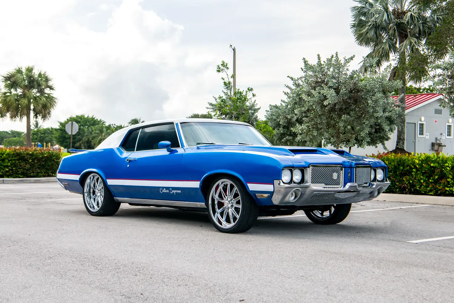 1972 Oldsmobile Cutlass Coupe