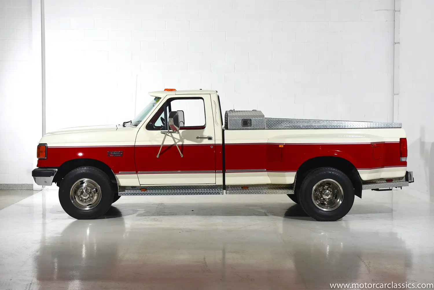 1990 Ford F-350 XLT Lariat
