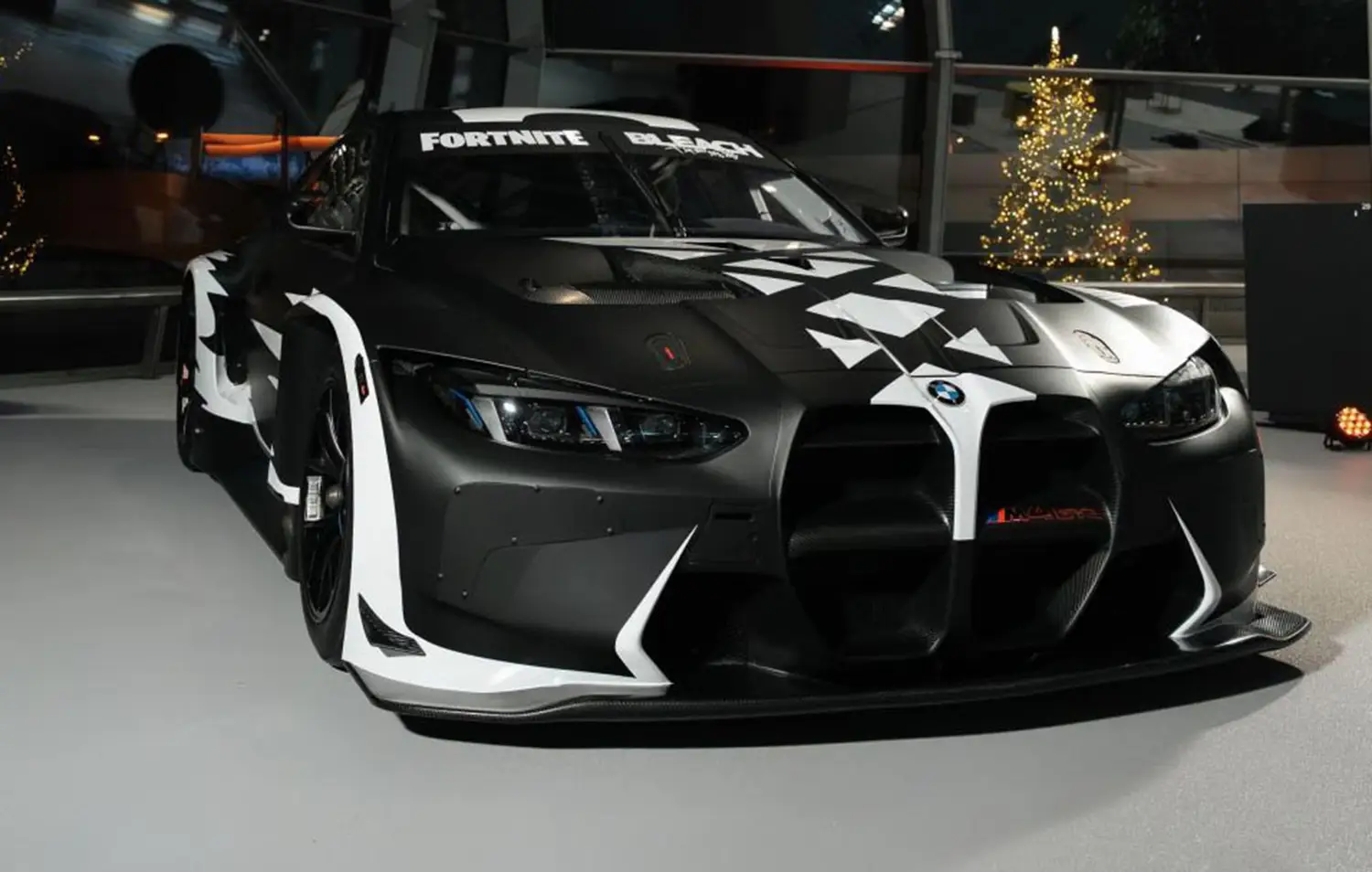 BMW M4 GT3 EVO Fortnite and Rocket League