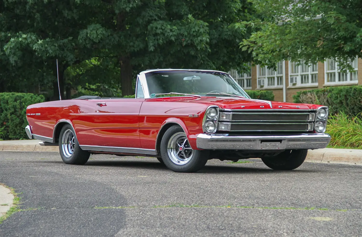 1966 Ford Galaxie 7-Litre Convertible 1966 Ford Galaxie 7-Litre Convertible