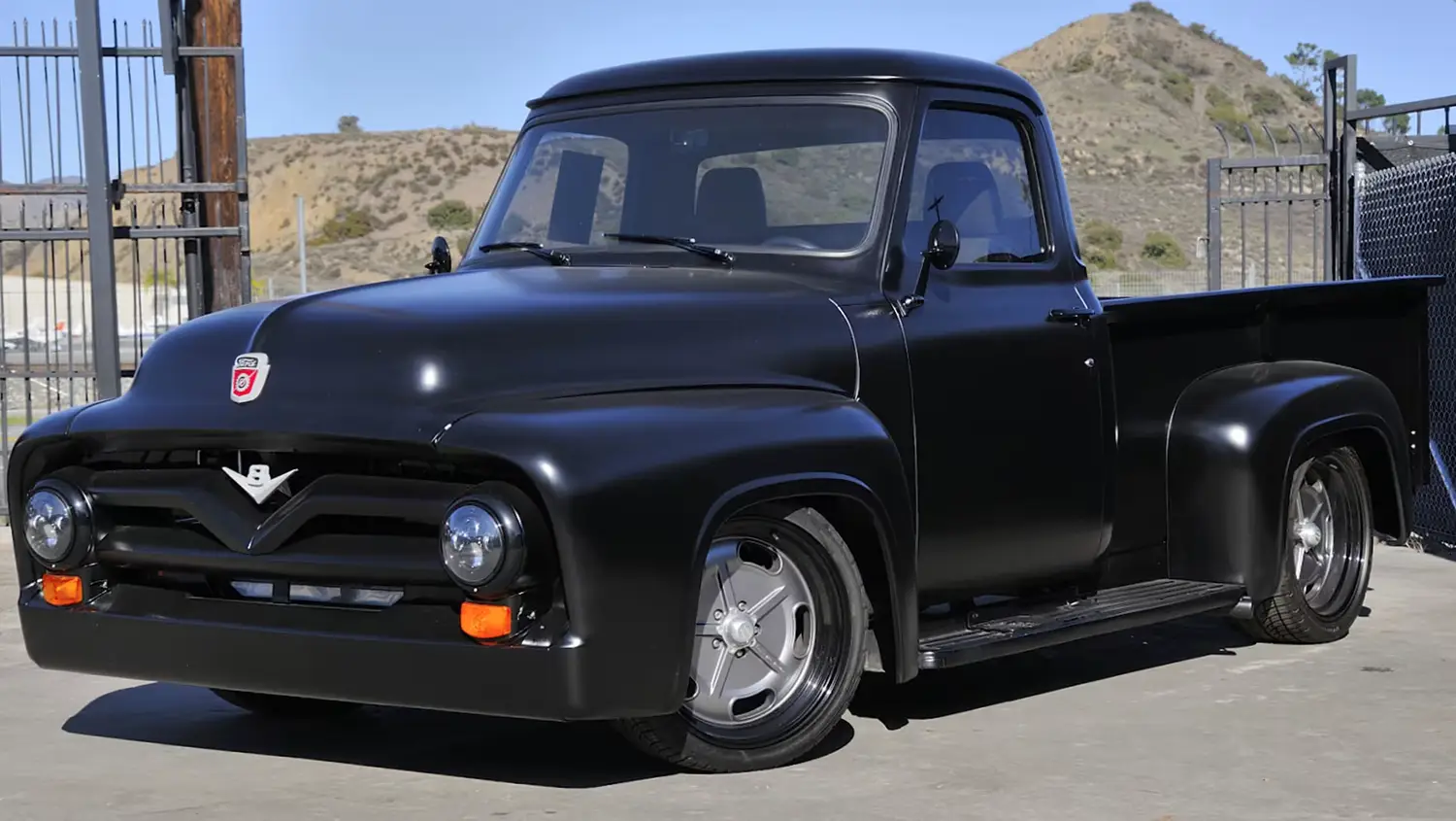 1955 Ford F-100 Pickup