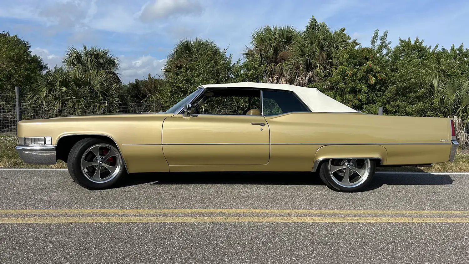 1969 Cadillac DeVille Convertible