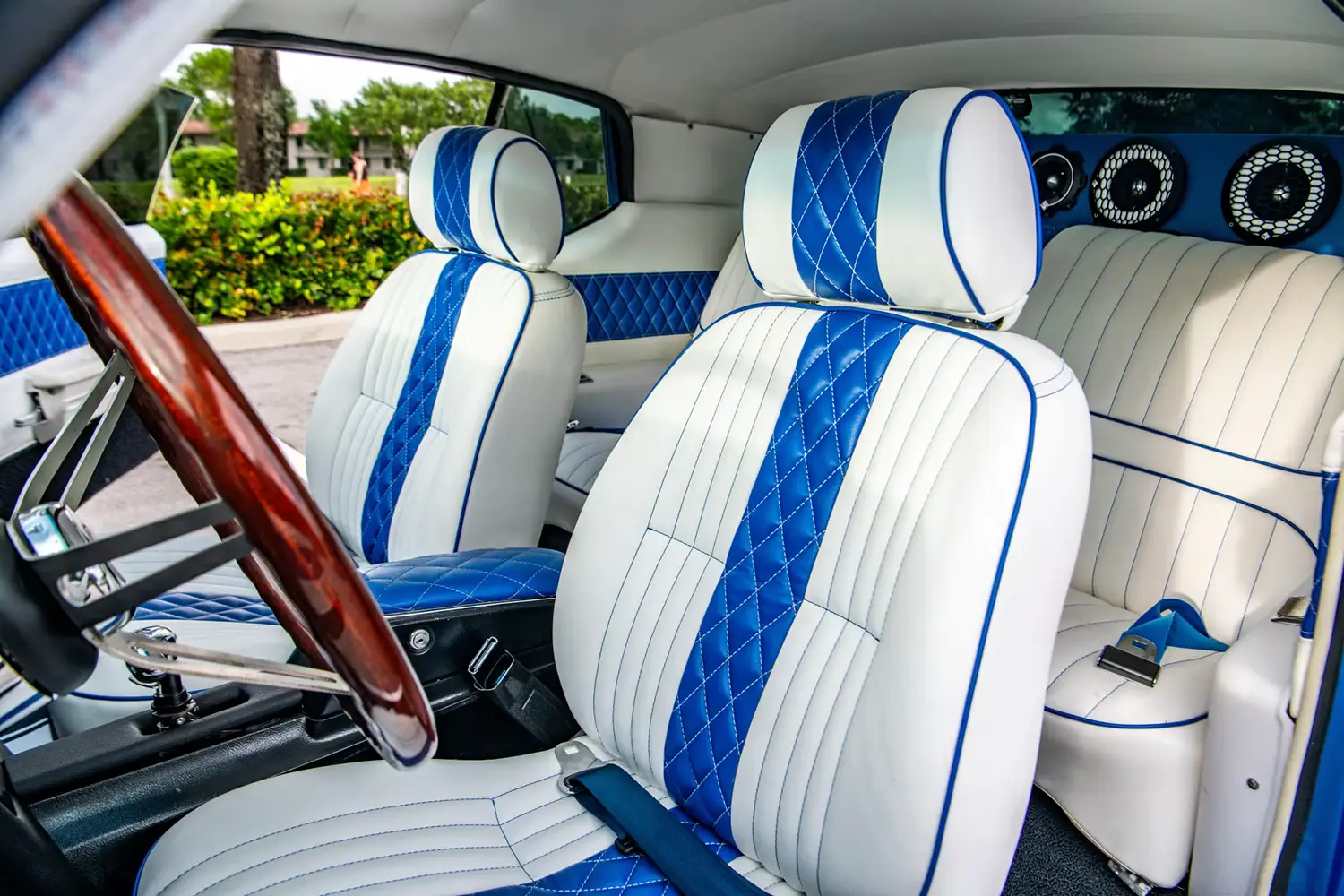 1972 Oldsmobile Cutlass Coupe