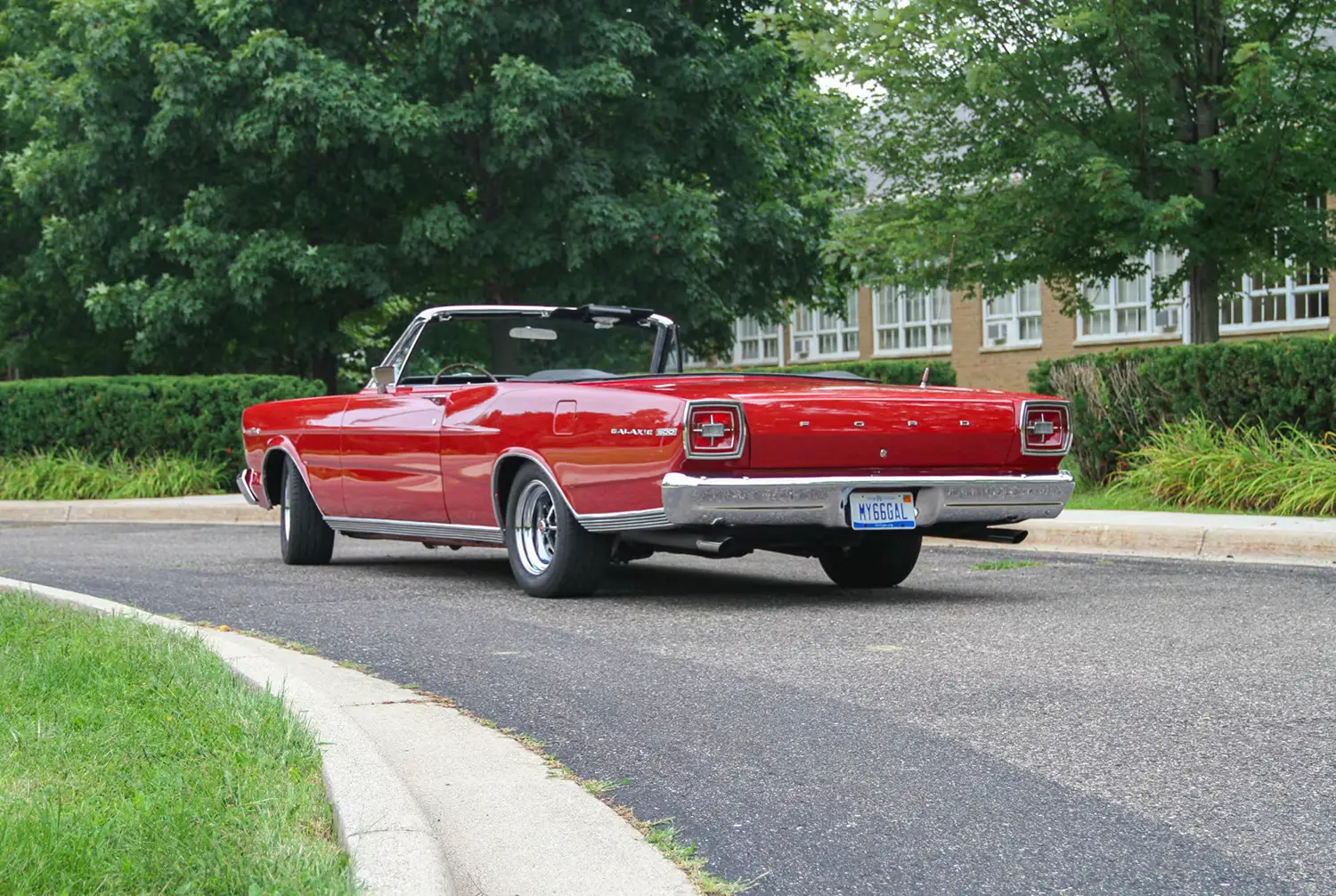 1966 Ford Galaxie 7-Litre Convertible 1966 Ford Galaxie 7-Litre Convertible