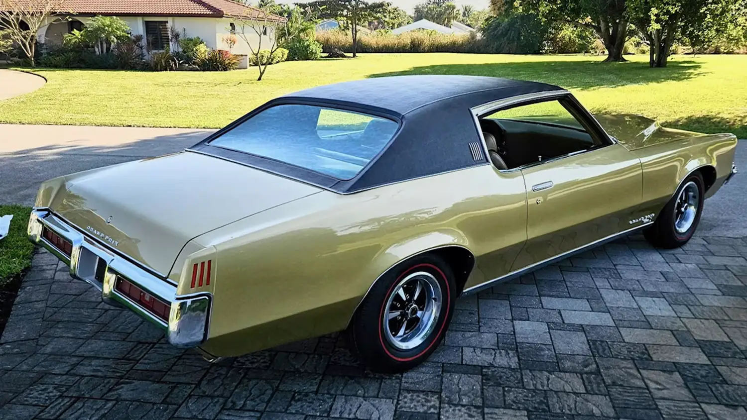 1969 Pontiac Grand Prix Model J