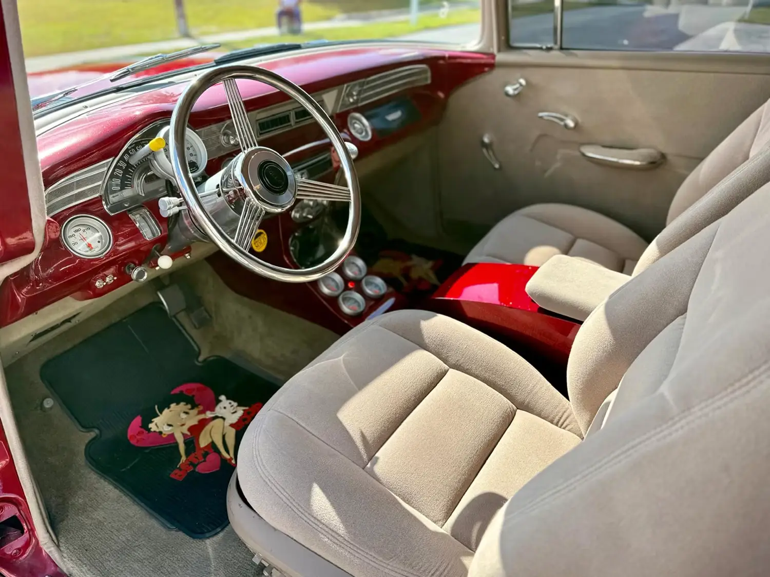 1956 Pontiac Chieftain Wagon 1956 Pontiac Chieftain Wagon