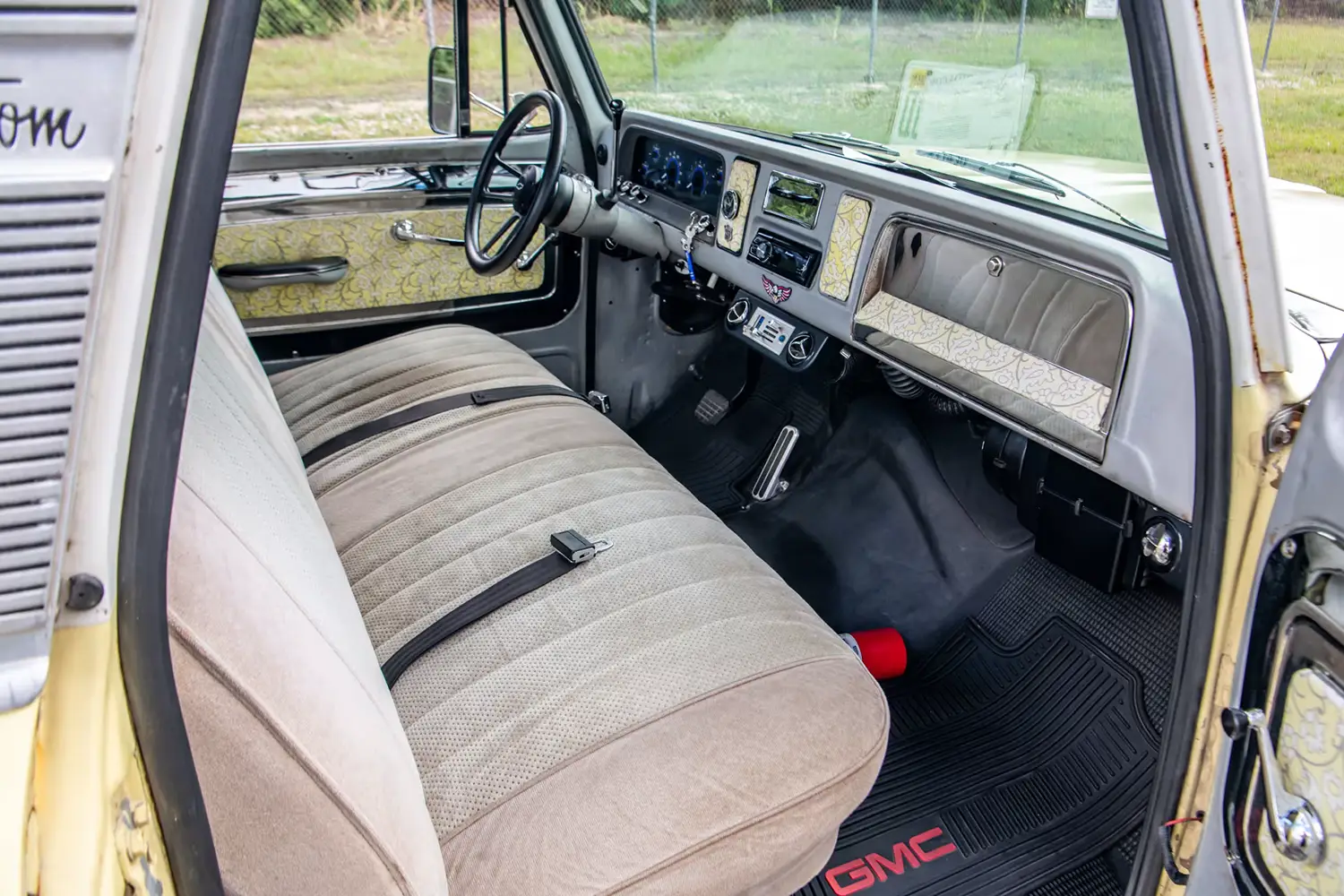 1965 Chevrolet C10 Pickup