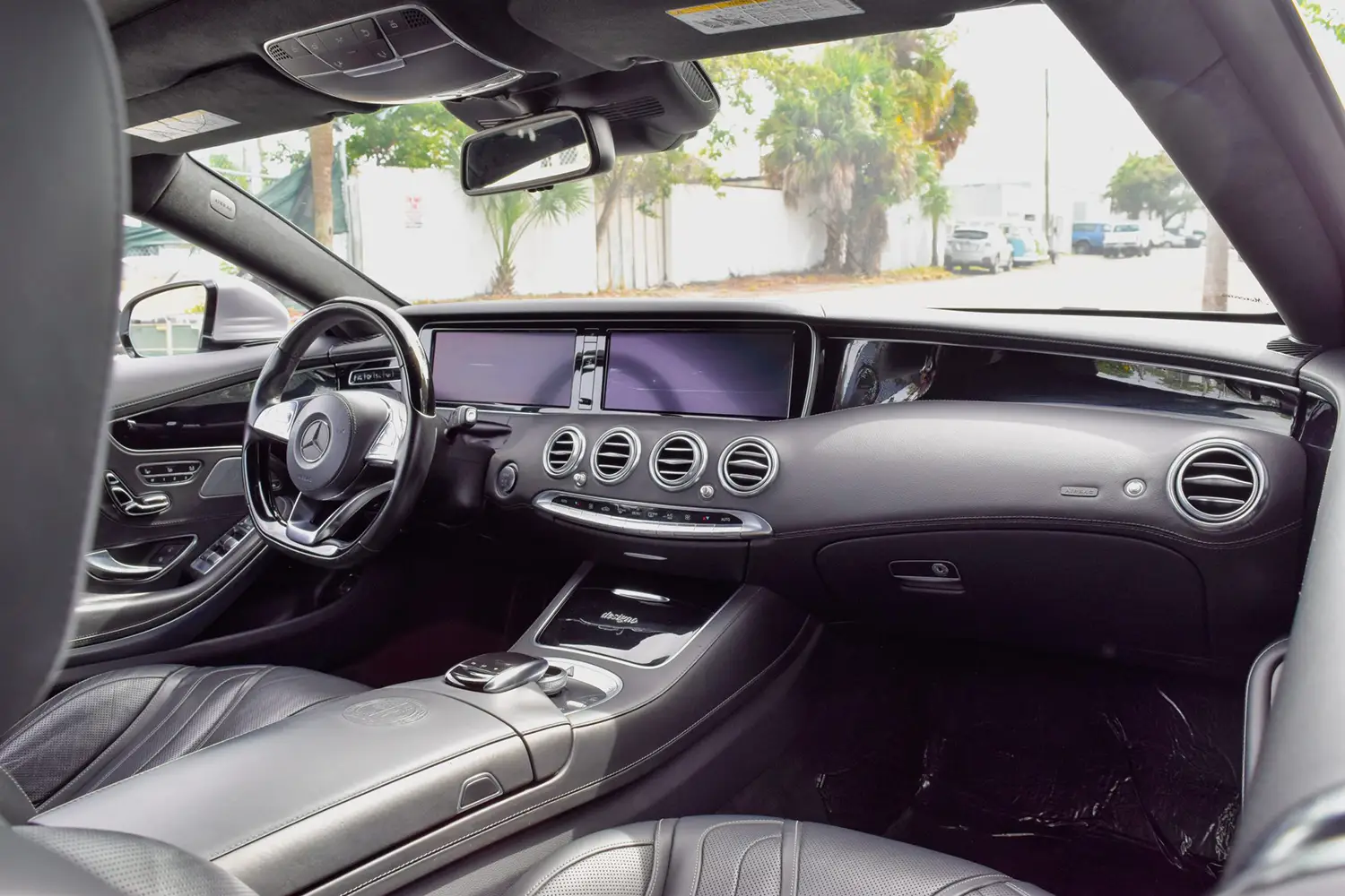 2016 Mercedes-AMG S63 Coupe