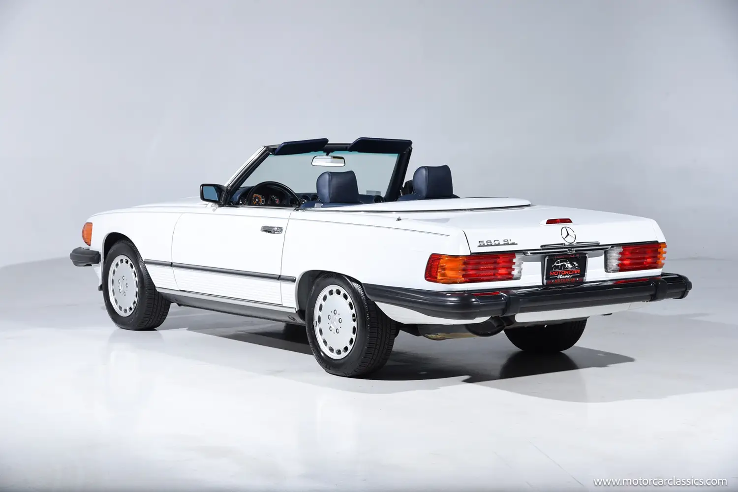 1989 Mercedes-Benz 560 SL 1989 Mercedes-Benz 560 SL
