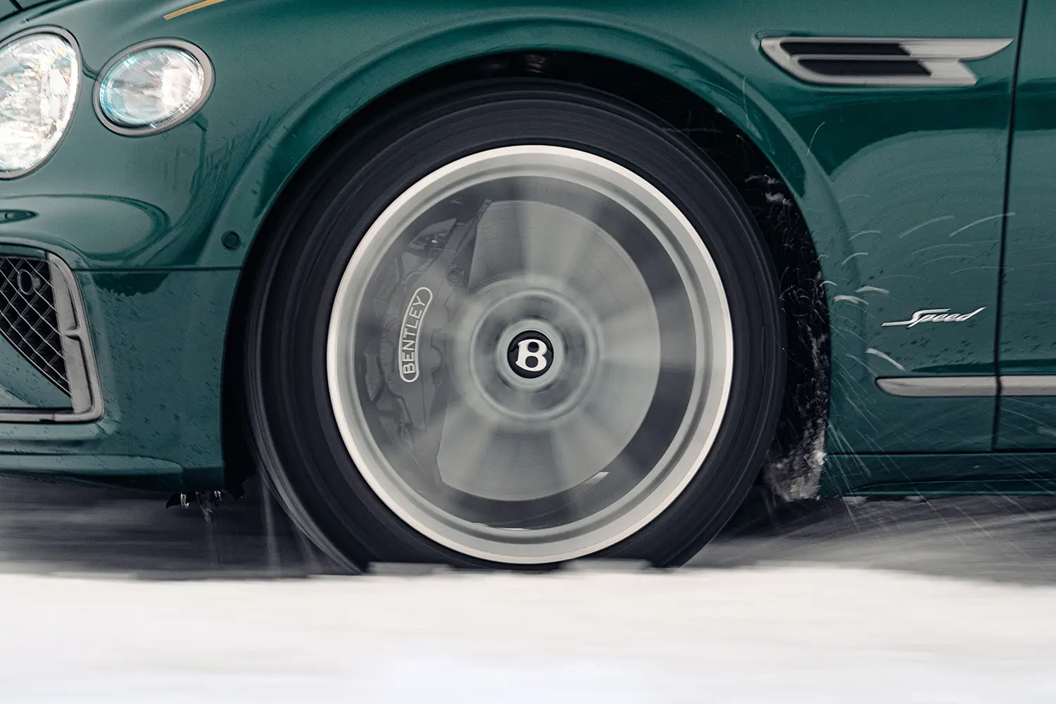 Bentley Flying Spur Speed Winter Lap Record Bentley Flying Spur Speed Winter Lap Record