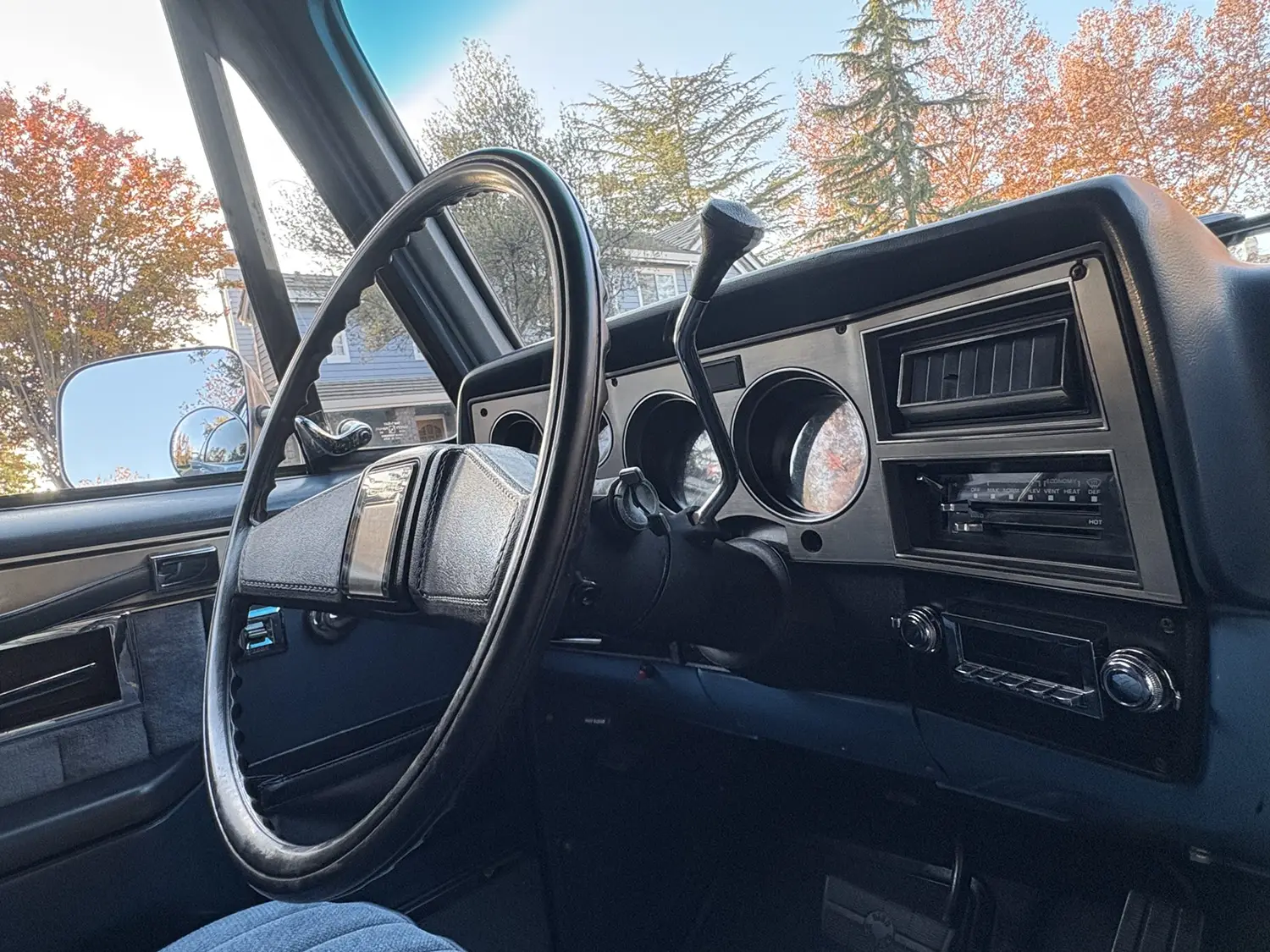 1986 GMC Suburban C2500 Sierra Classic