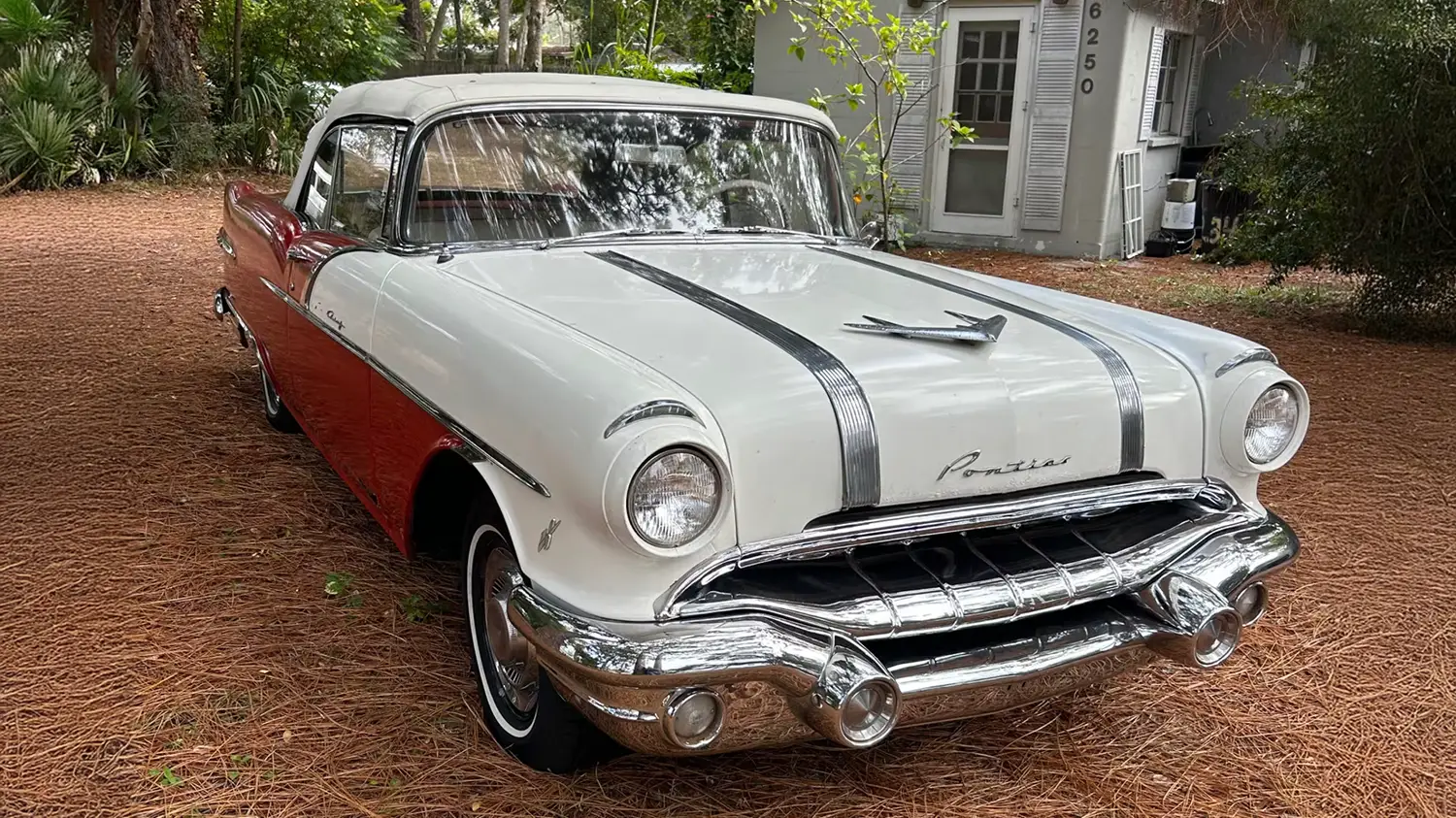 1956 Pontiac Chieftain Convertible