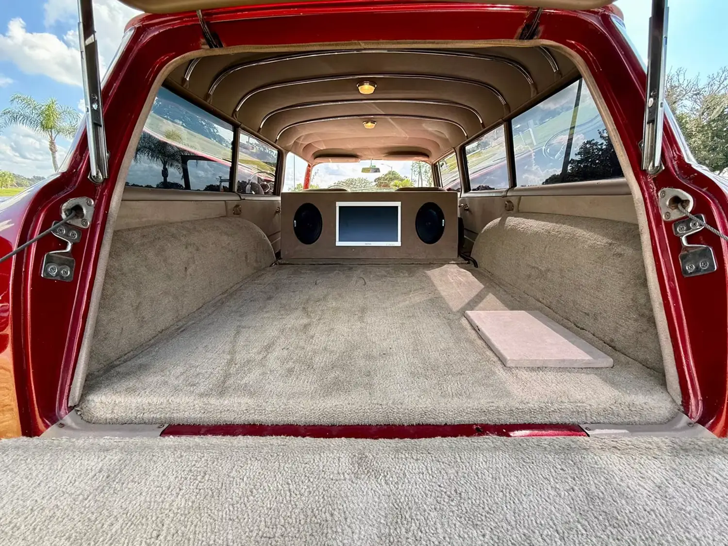 1956 Pontiac Chieftain Wagon 1956 Pontiac Chieftain Wagon