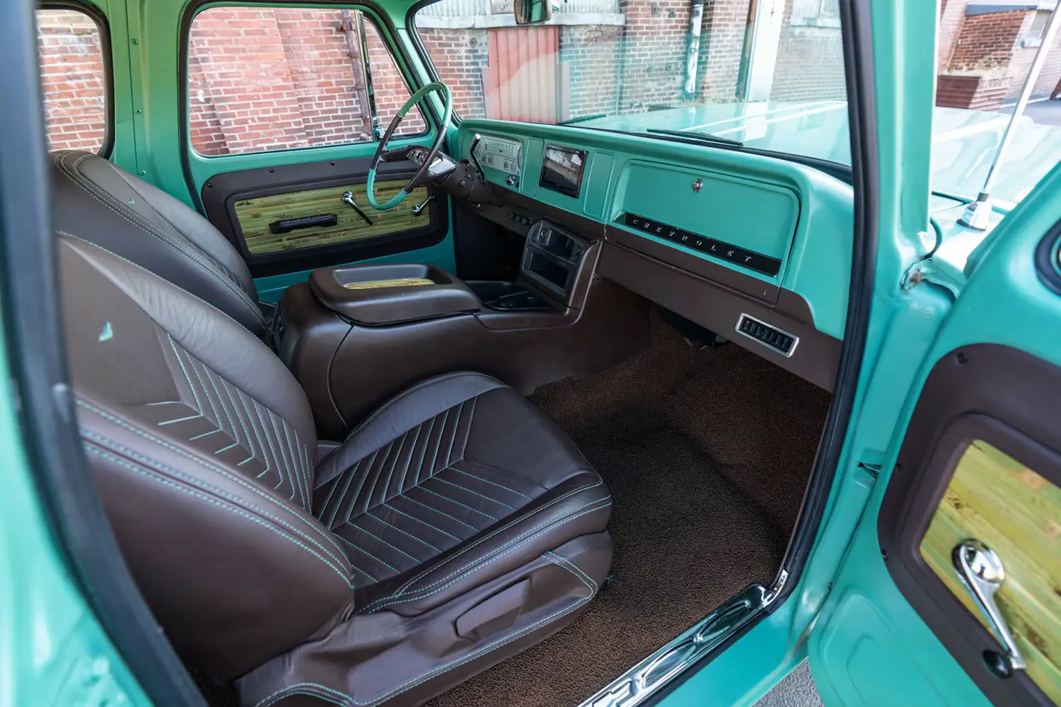 1966 Chevrolet Suburban Custom