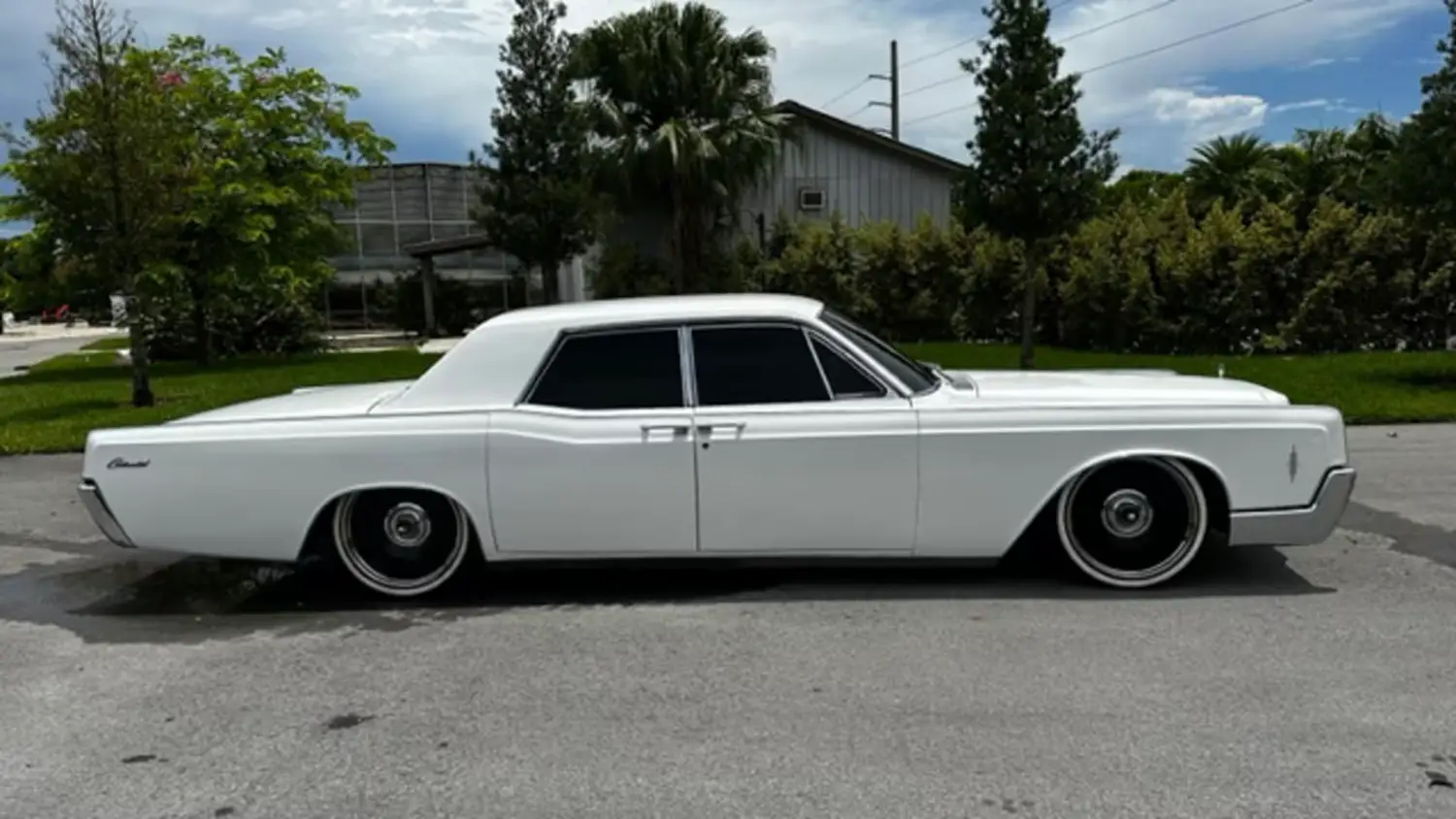 1966 Lincoln Continental Sedan 1966 Lincoln Continental Sedan