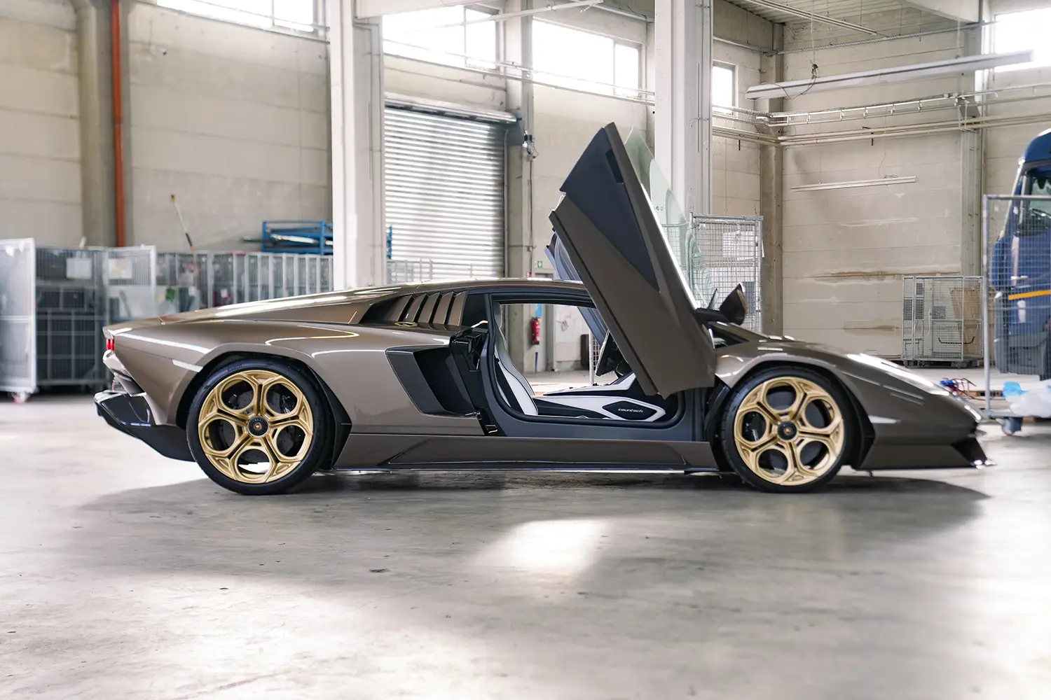 2022 Lamborghini Countach LPI 800-4 2022 Lamborghini Countach LPI 800-4