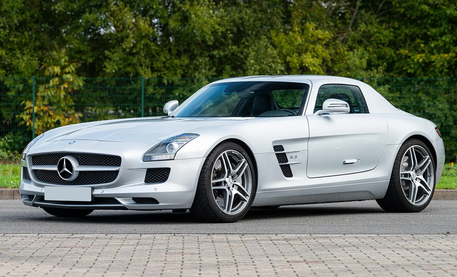 2013 Mercedes-Benz SLS AMG Coupé 2013 Mercedes-Benz SLS AMG Coupé