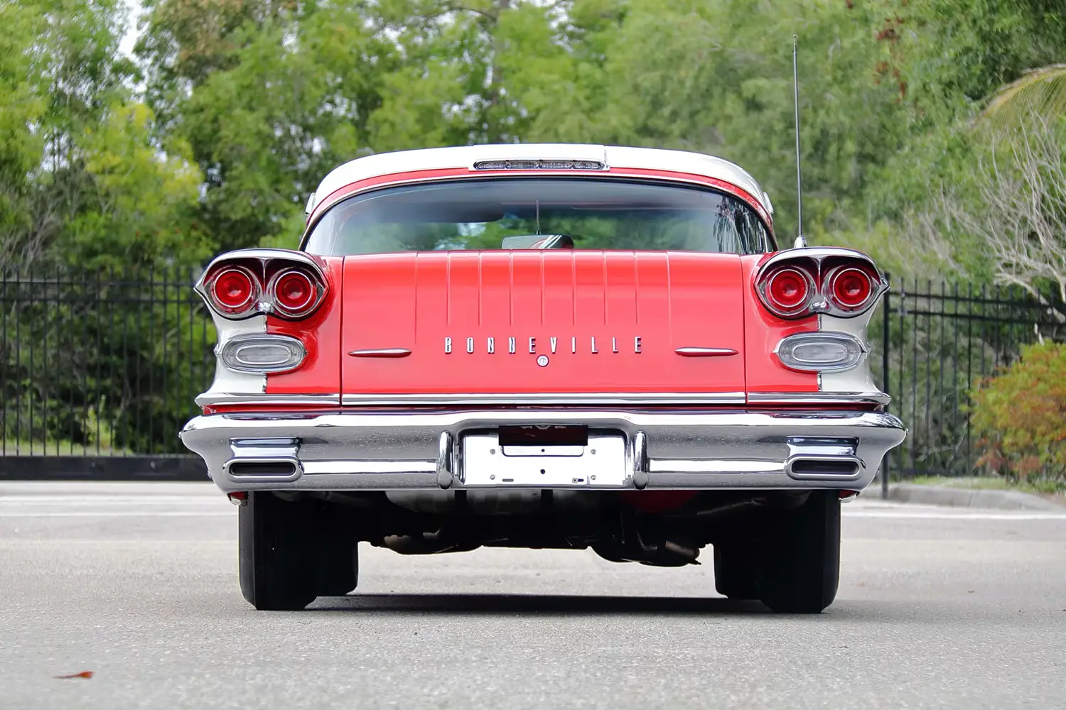 1958 Pontiac Bonneville Hardtop