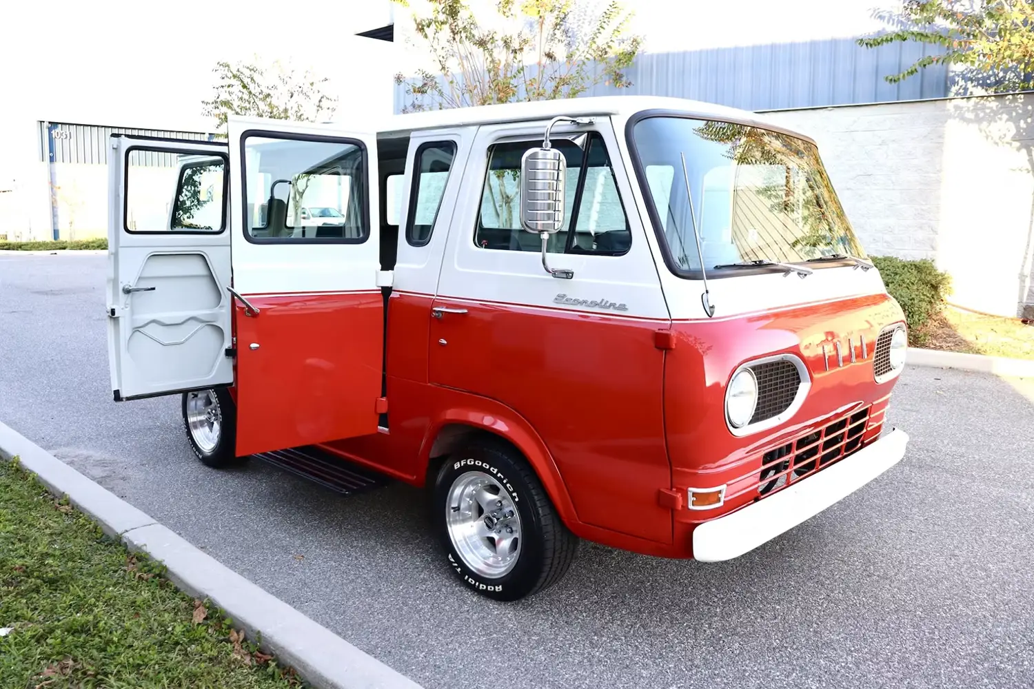 1967 Ford Econoline Van