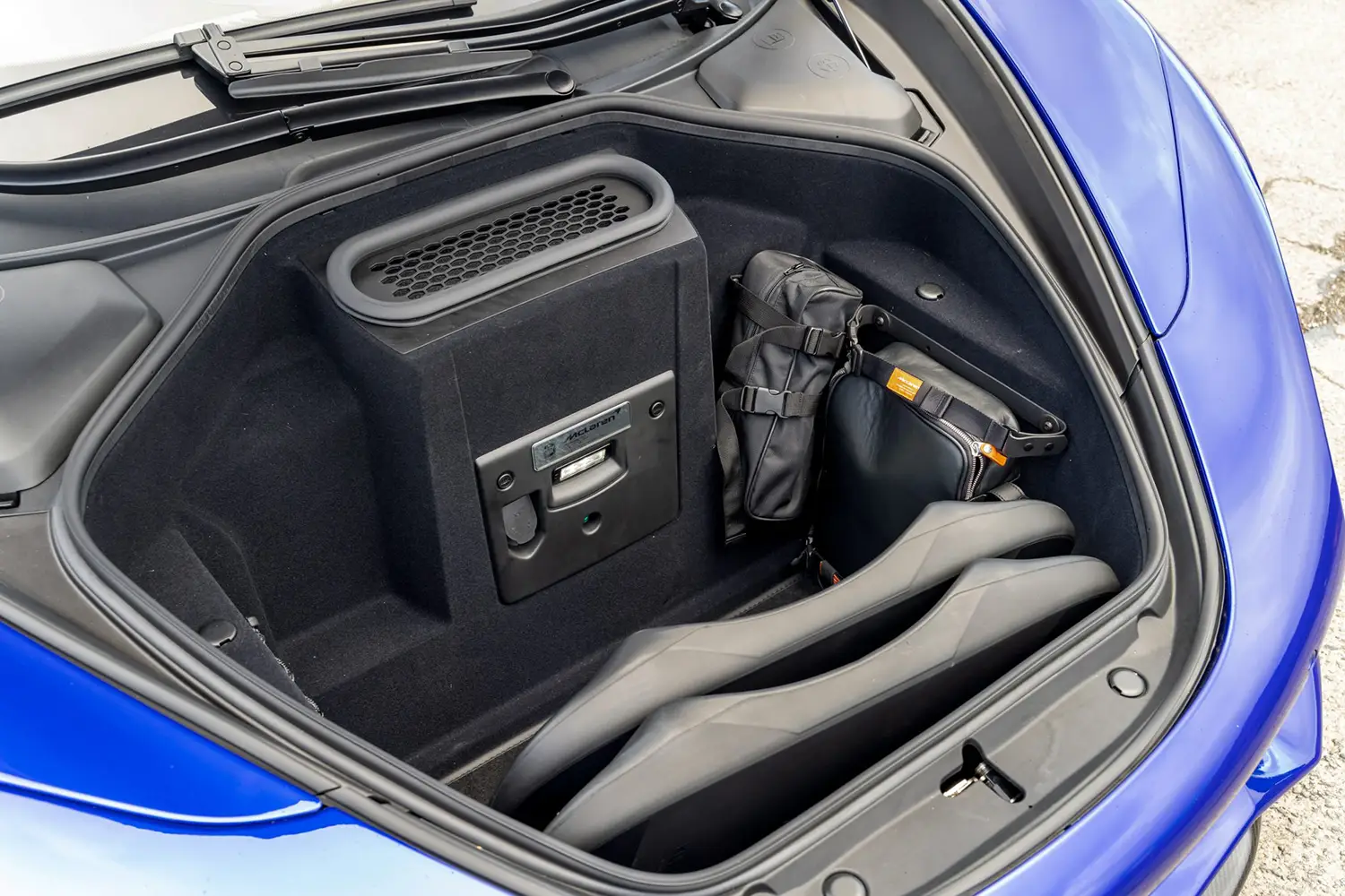 2024 McLaren 750S Coupe