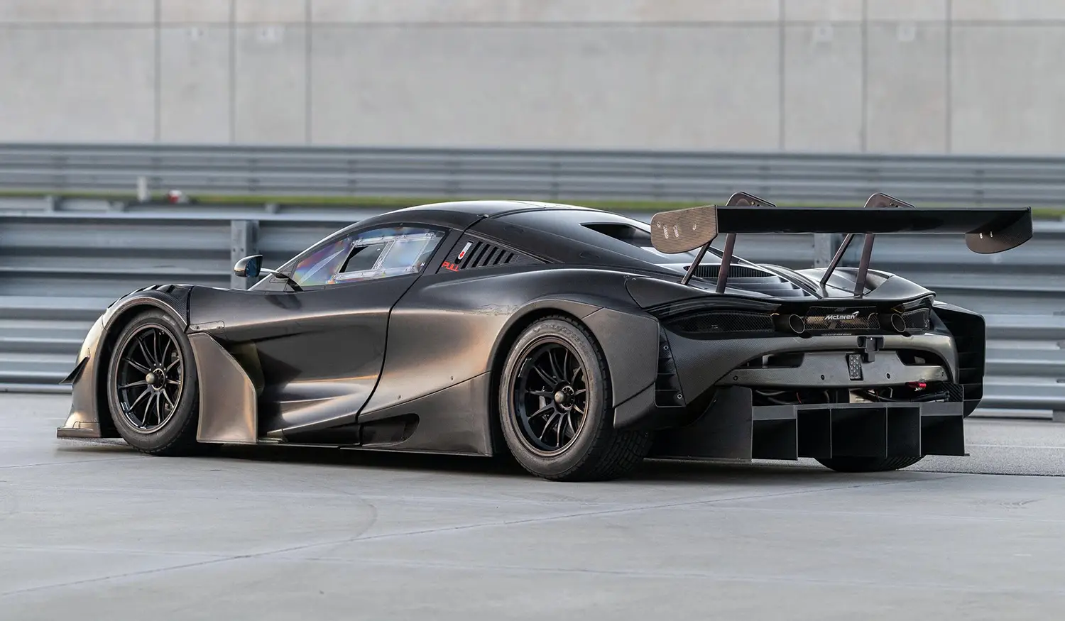 2022 McLaren 720S GT3X