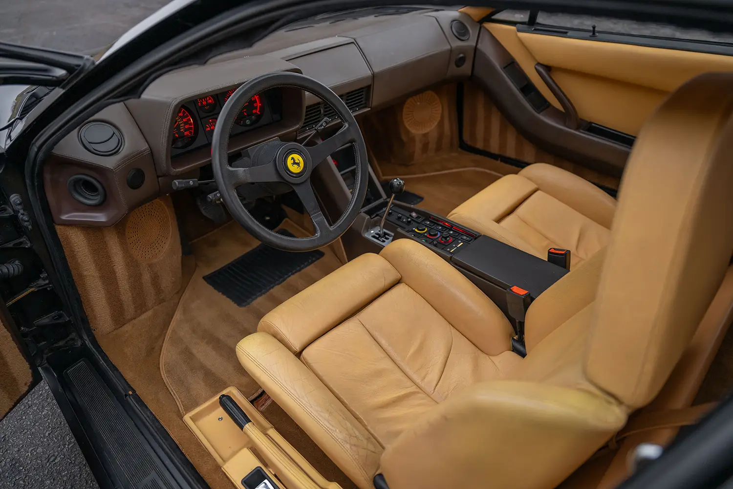 1985 Ferrari Testarossa Monospecchio 1985 Ferrari Testarossa Monospecchio
