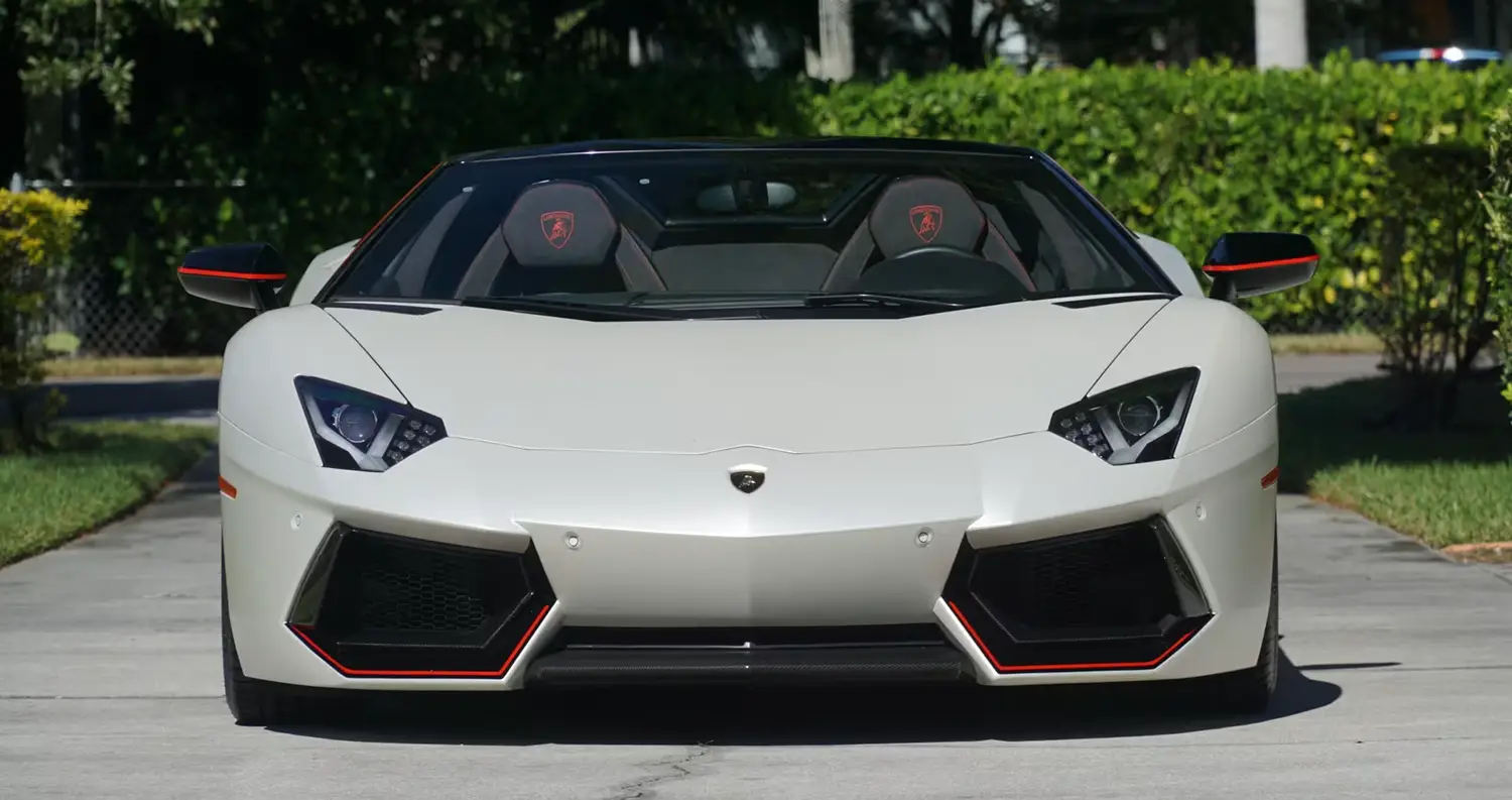 2016 Lamborghini Aventador Pirelli Edition 2016 Lamborghini Aventador Pirelli Edition