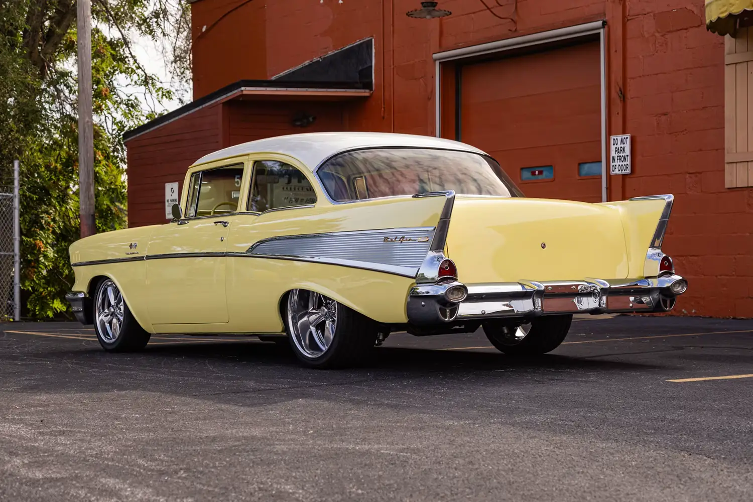 1957 Chevrolet 210 Custom 427 V-8 1957 Chevrolet 210 Custom 427 V-8