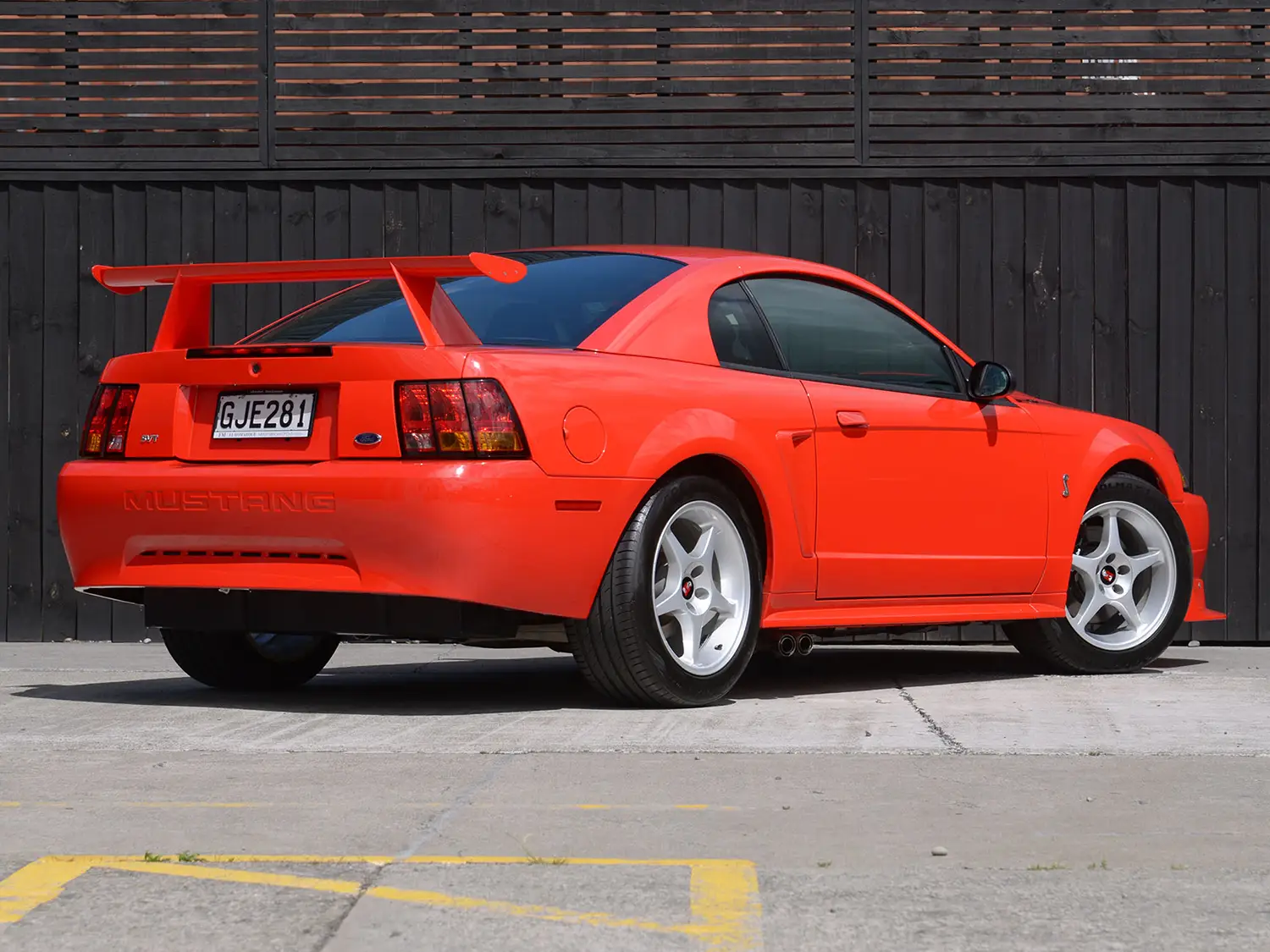 2000 Ford Mustang SVT Cobra R