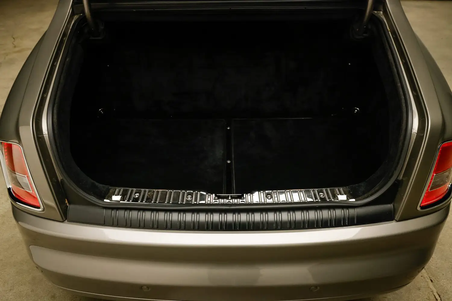 2005 Rolls-Royce Phantom