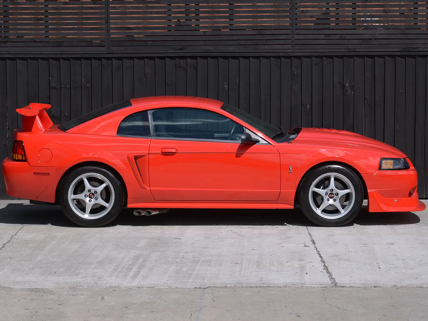 2000 Ford Mustang SVT Cobra R