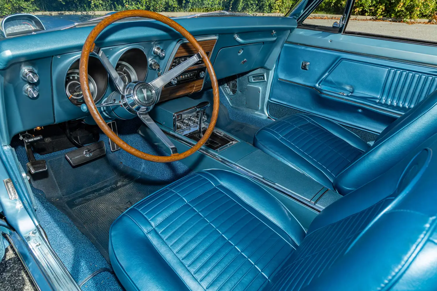 1967 Pontiac Firebird Convertible VIN 5