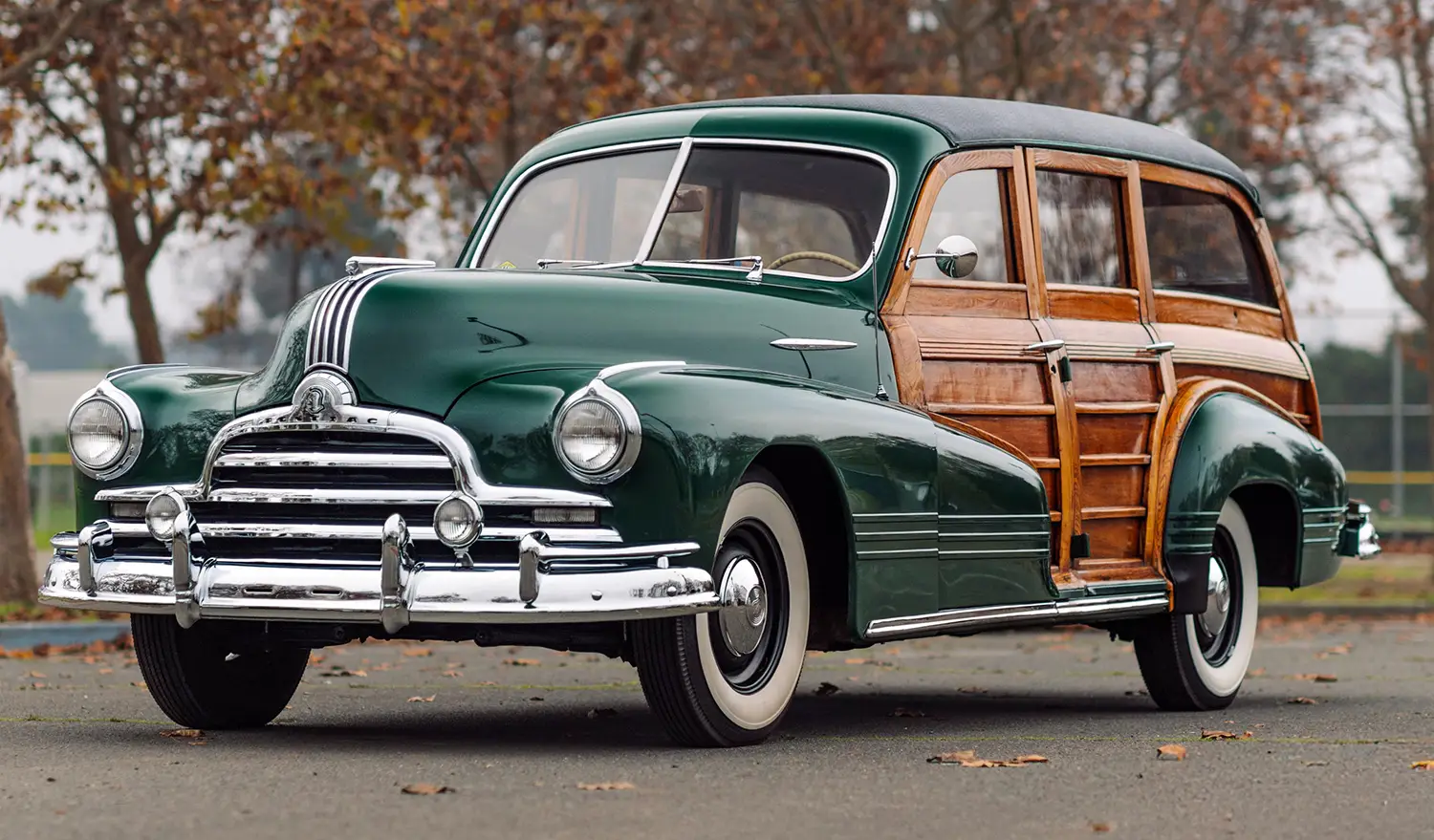 1947 Pontiac Streamliner Eight Station Wagon