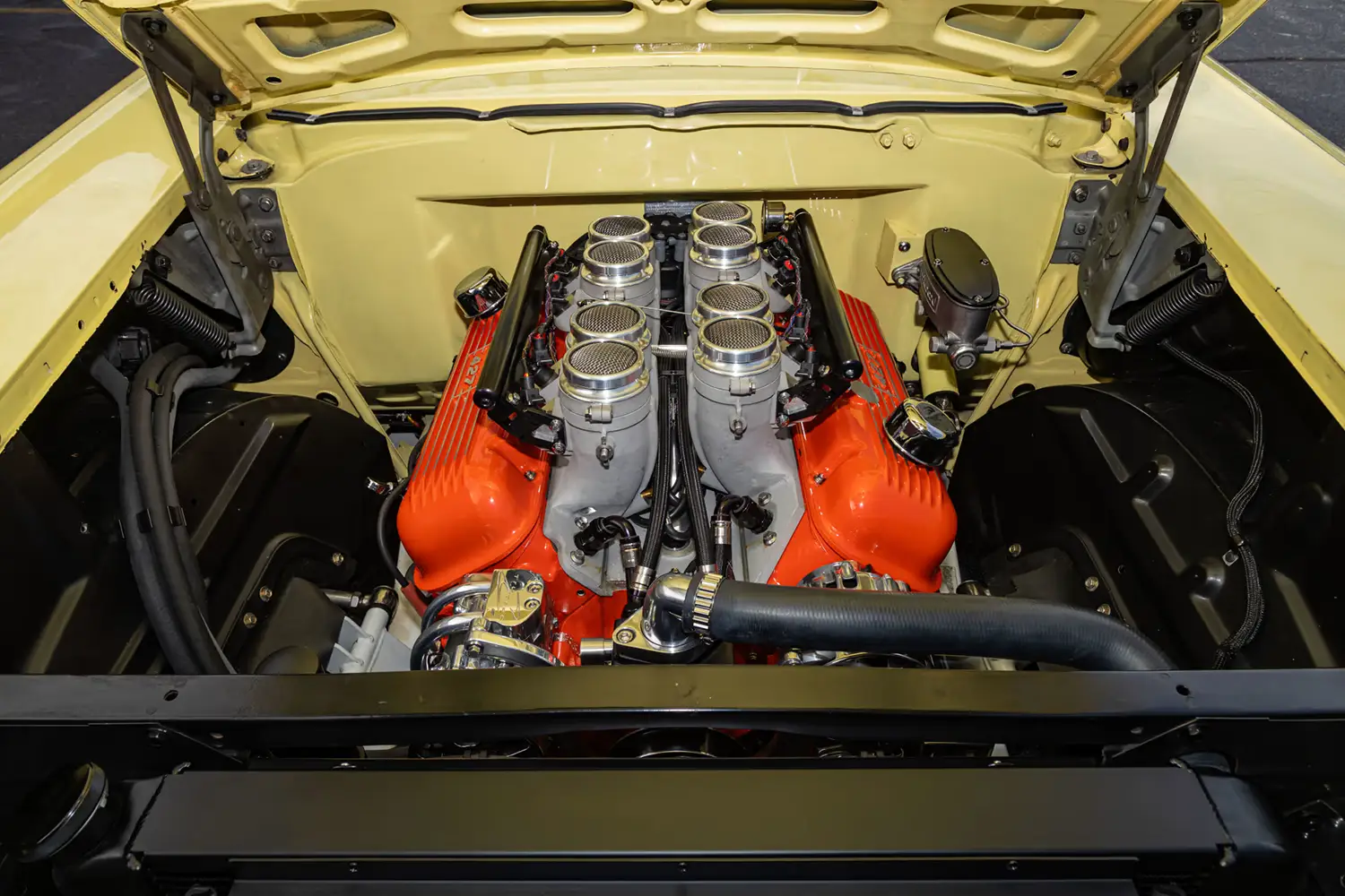 1957 Chevrolet 210 Custom 427 V-8 1957 Chevrolet 210 Custom 427 V-8