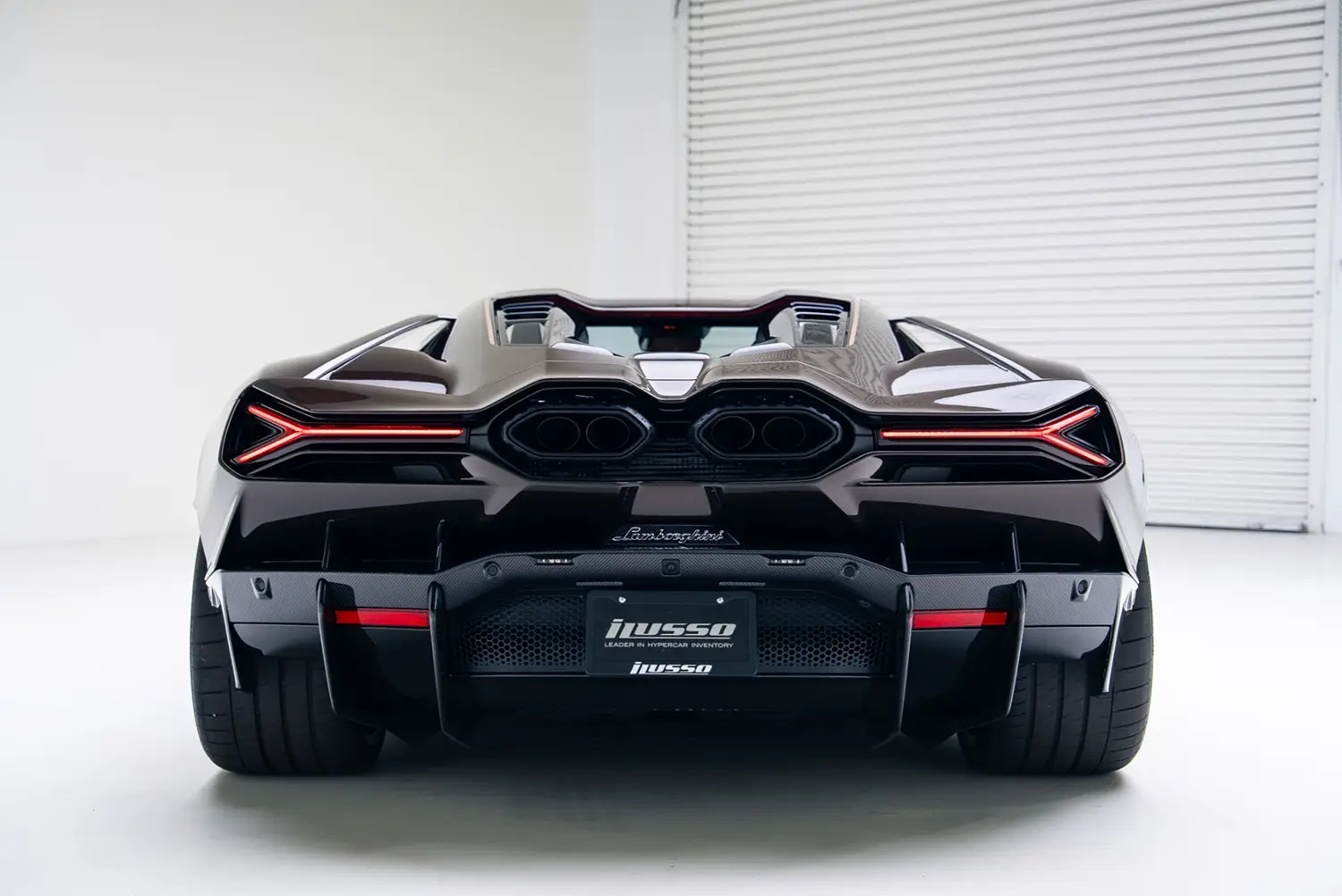 2025 Lamborghini Revuelto
