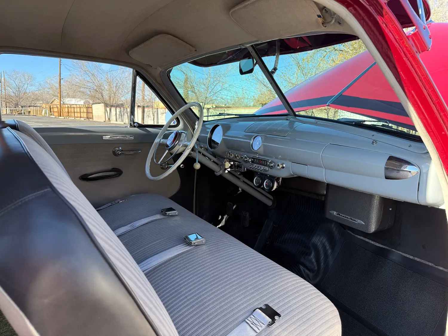 1950 Ford Custom Deluxe Tudor Sedan