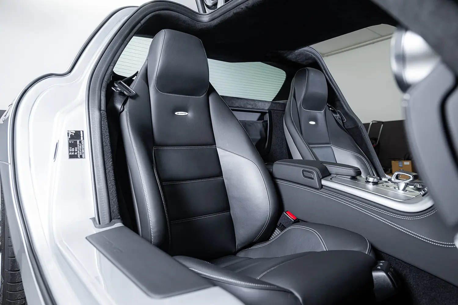 2013 Mercedes-Benz SLS AMG Coupé 2013 Mercedes-Benz SLS AMG Coupé