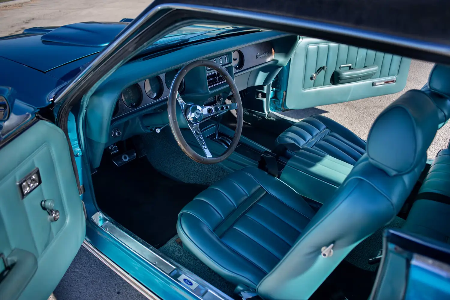 1969 Mercury Cougar XR-7